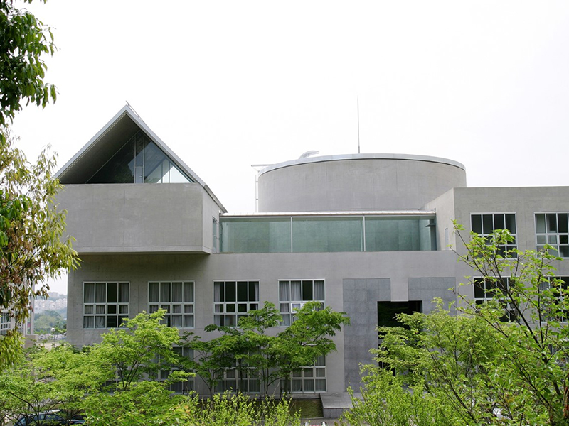 神戸国際中学校・高等学校