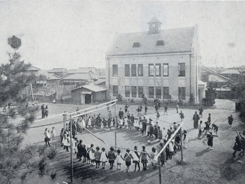 睦学園